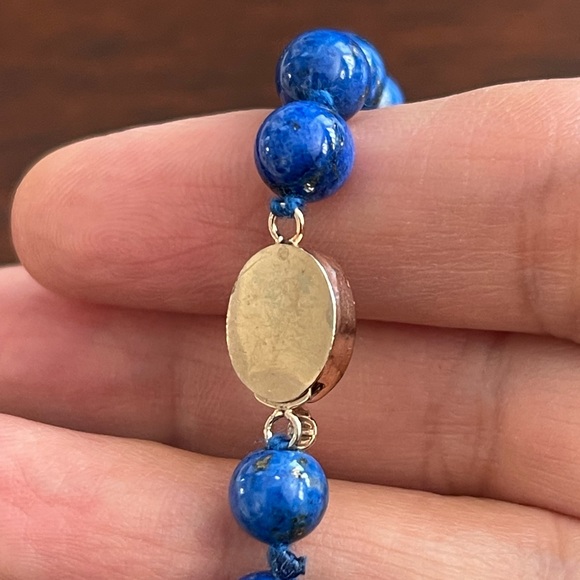 Natural lapis lazuli freshwater pearl necklace with rose gold clasp - Picture 7 of 10